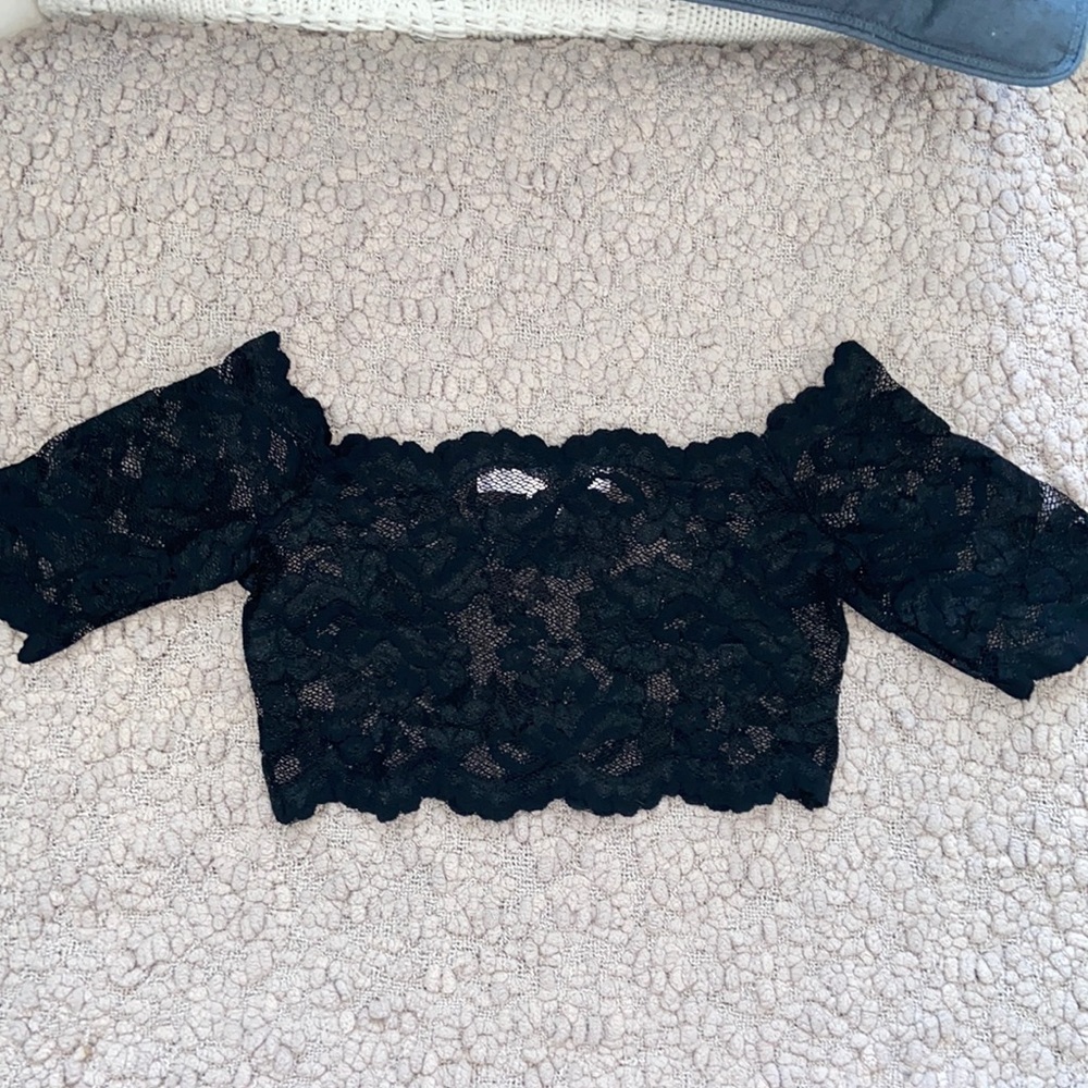 Victoria’s Secret 90’s Black Lace Crop Top - Never Worn - Size Small